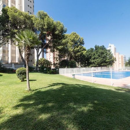 شقة Moonkey - Apto Paris Con Piscina Y Parking بينايدورم المظهر الخارجي الصورة