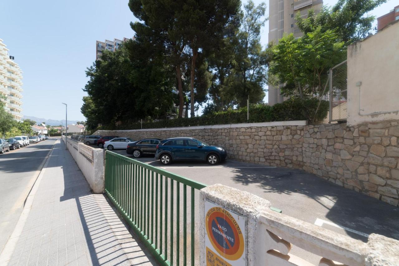 شقة Moonkey - Apto Paris Con Piscina Y Parking بينايدورم المظهر الخارجي الصورة
